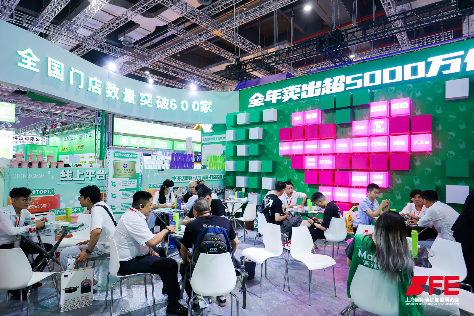 DAYU9818_w7097.jpg