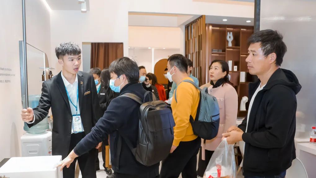 3Ϻ!2025йϺװչ-Ƶ깤̼չ