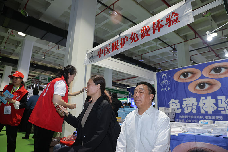 BF1A0044.jpg BF1A0044.jpg