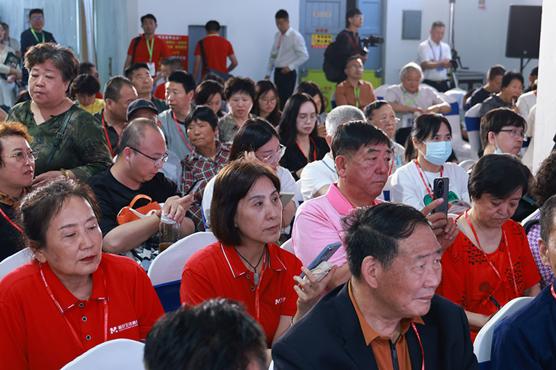 XUBO0358.jpg XUBO0358.jpg