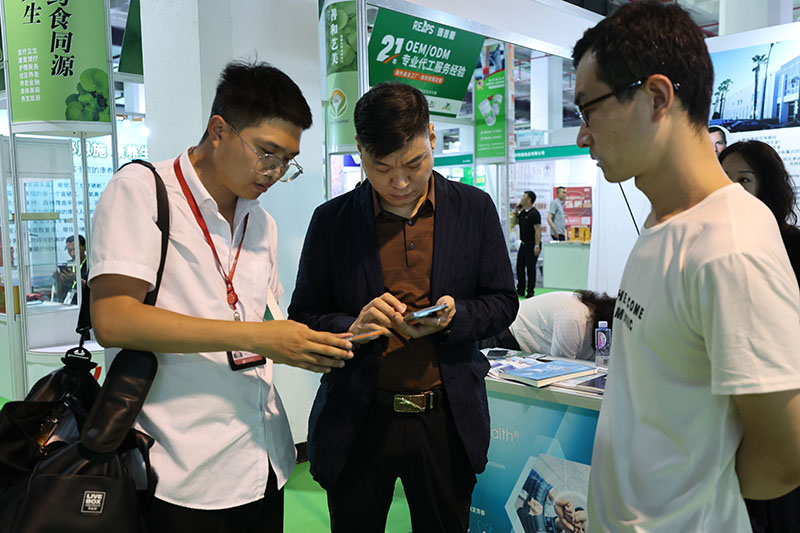 195A3280.jpg 195A3280.jpg